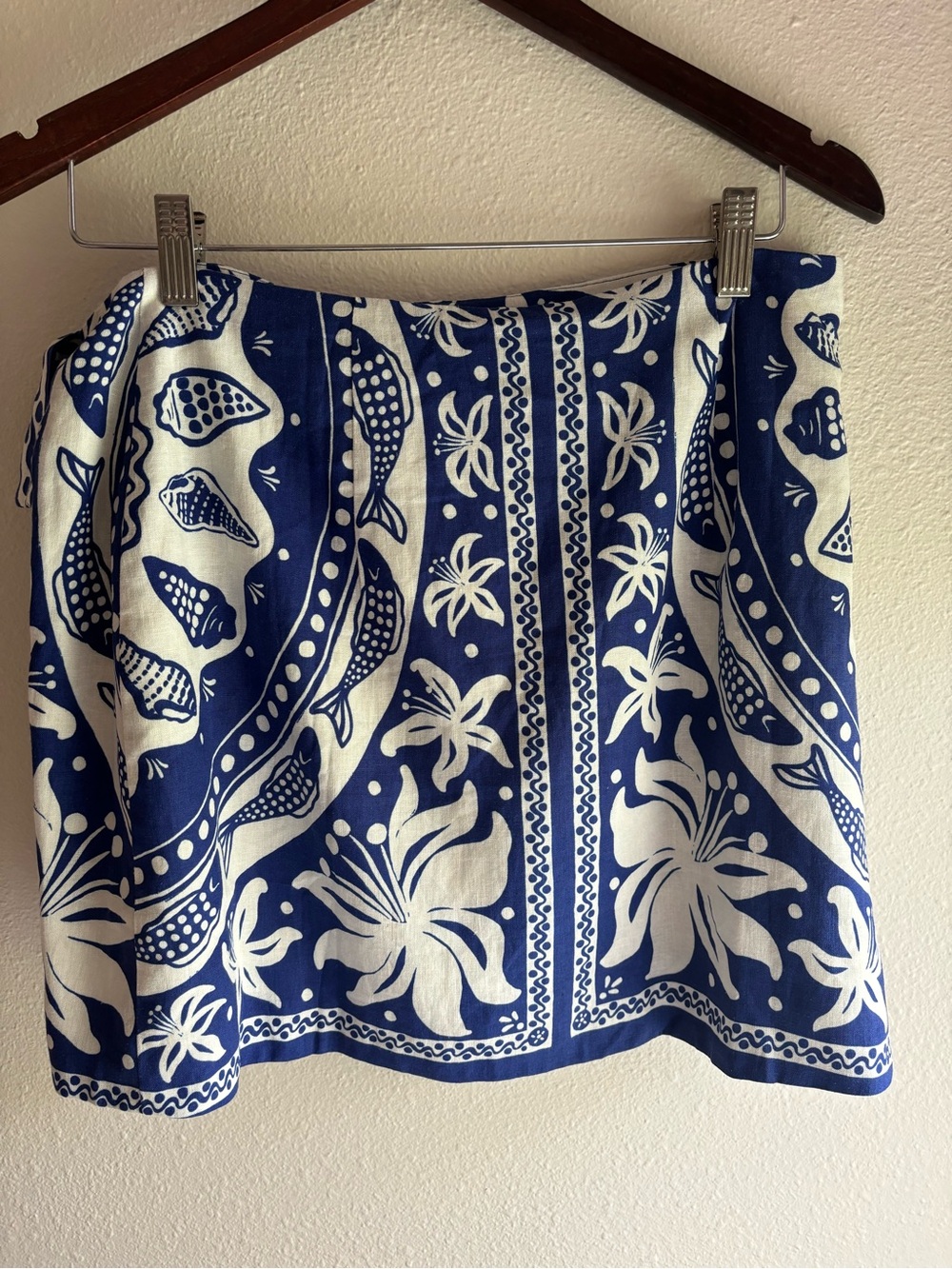 FARM Rio Blue & White Ocean Scarf Mini Skirt (NWT) - Picture 11 of 13